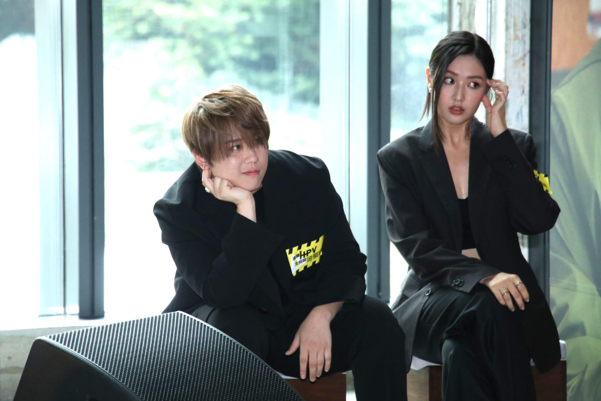 Mandy與姜濤齊齊睇《與HPV的距離》互動劇情影片的首播。(林俊源攝)