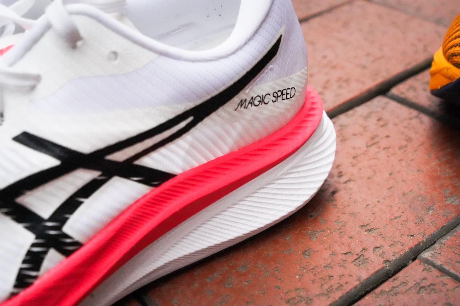 ASICS MAGIC SPEED 3