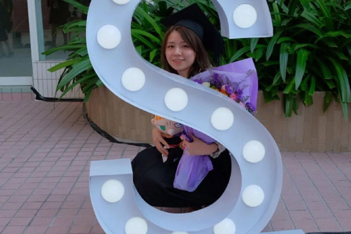 成人英文老師Sasha在香港樹仁大學畢業,其後確診罕見的淋巴瘤。(網站「GoGetFunding」圖片)