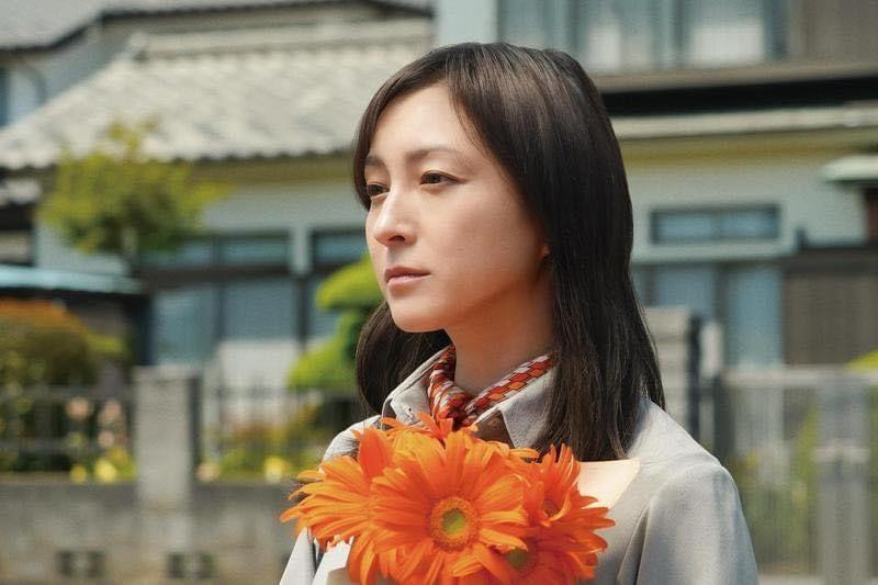 廣末涼子今早發聲明終承認不忠,並宣布無限期停工。