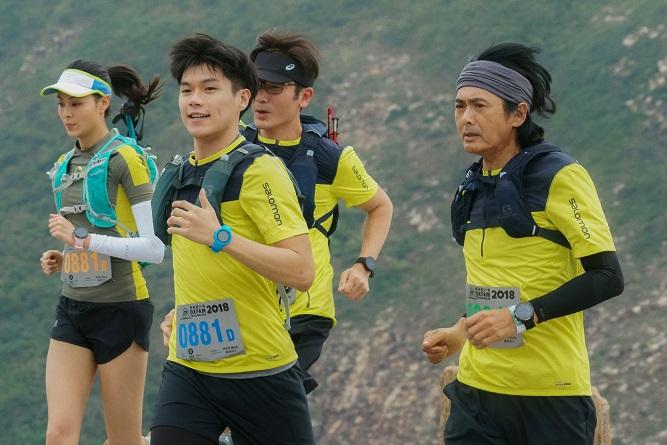 《別叫我"賭神"》劇照 。