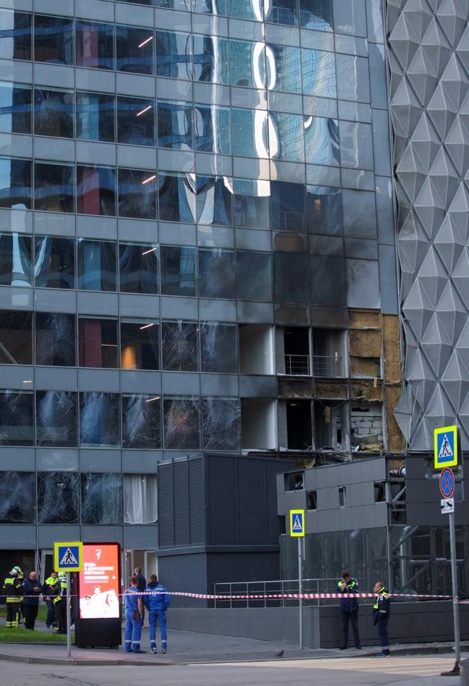 烏克蘭無人機襲擊莫斯科,損毀辦公大樓。(路透社)