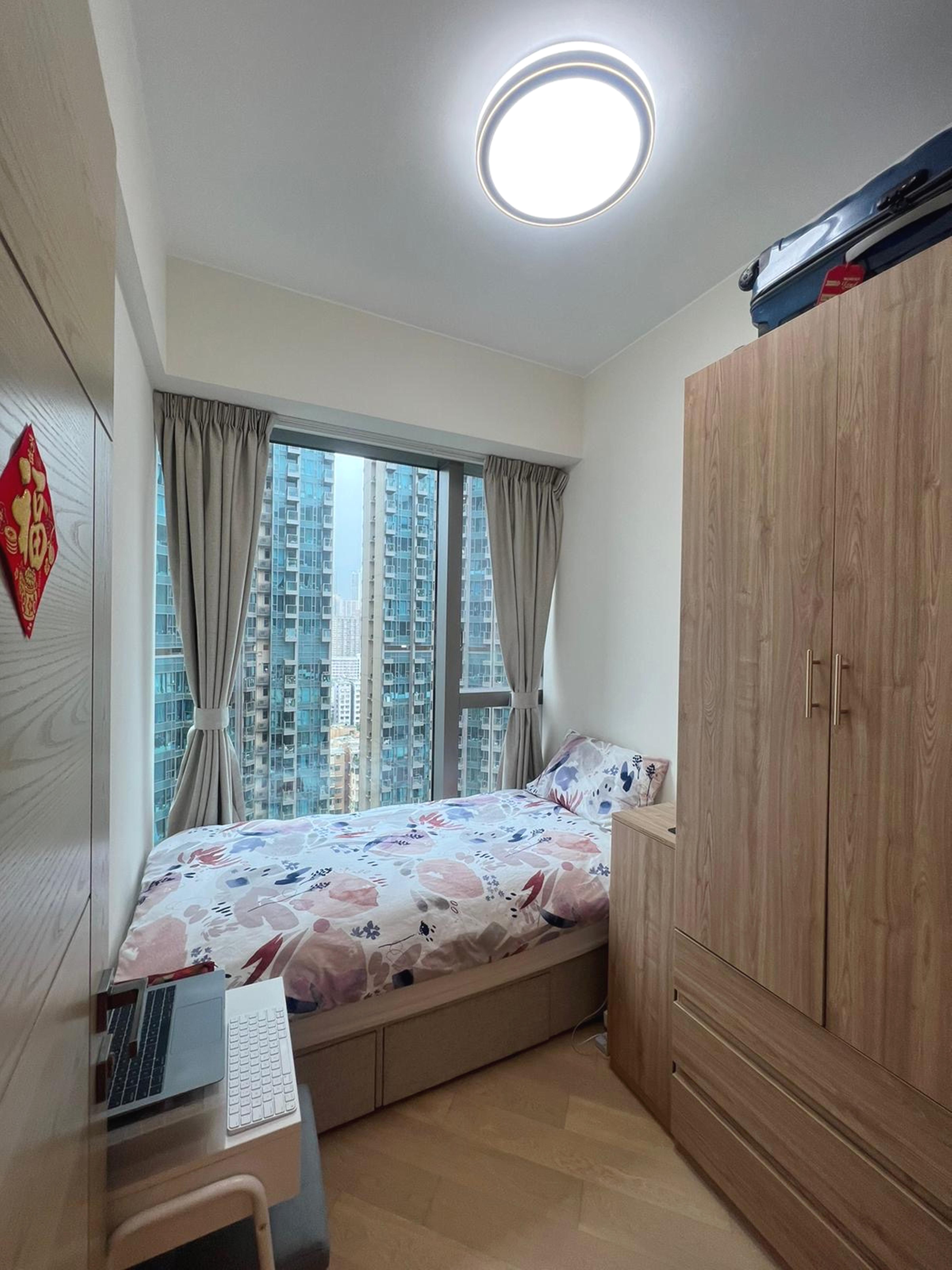 睡房間隔實用四正。