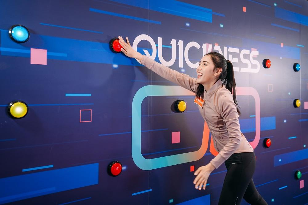 拍拍反應燈│講求眼明手快的運動遊戲,務求於限時內按下最多發光反應燈。其運動量足以令你心跳加速,增加血氧含量。自認反應第一的你必定要來挑戰!