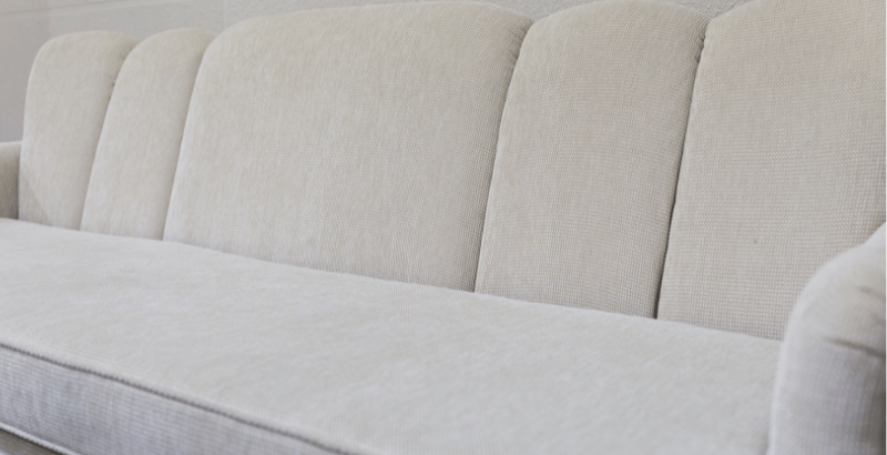 布藝梳化主要材料是布,顏色款式質地和紋路都非常多變