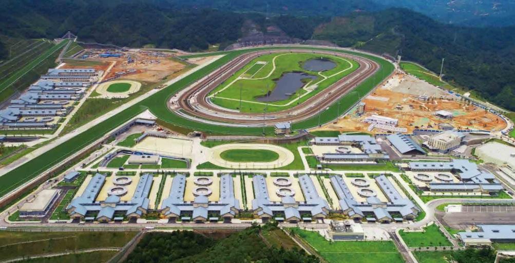 從化馬場的訓練及競賽設施均達世界級水平。