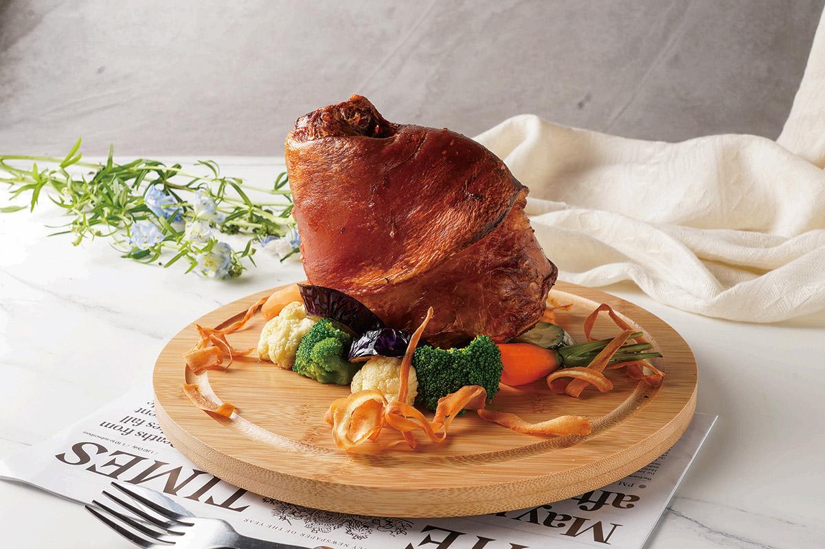 德國豬手配香檸蜜汁蔬菜($248)