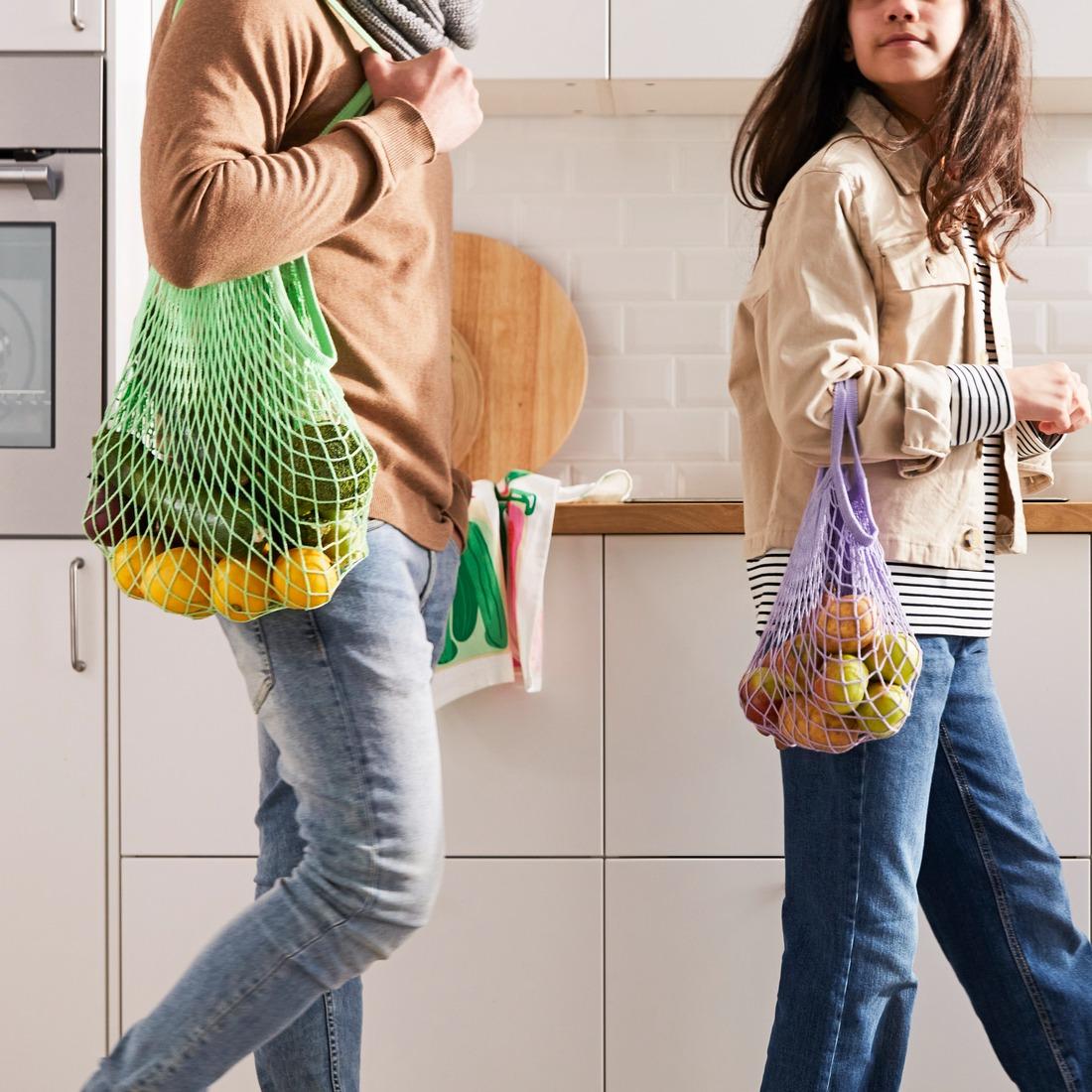 TABBERAS網袋 $59.9/2件套裝 網袋造型時尚型格,方便放在手袋帶去購物。網袋設計通風透氣,適合貯存食物於潮濕環境,延長蔬果保鮮期。