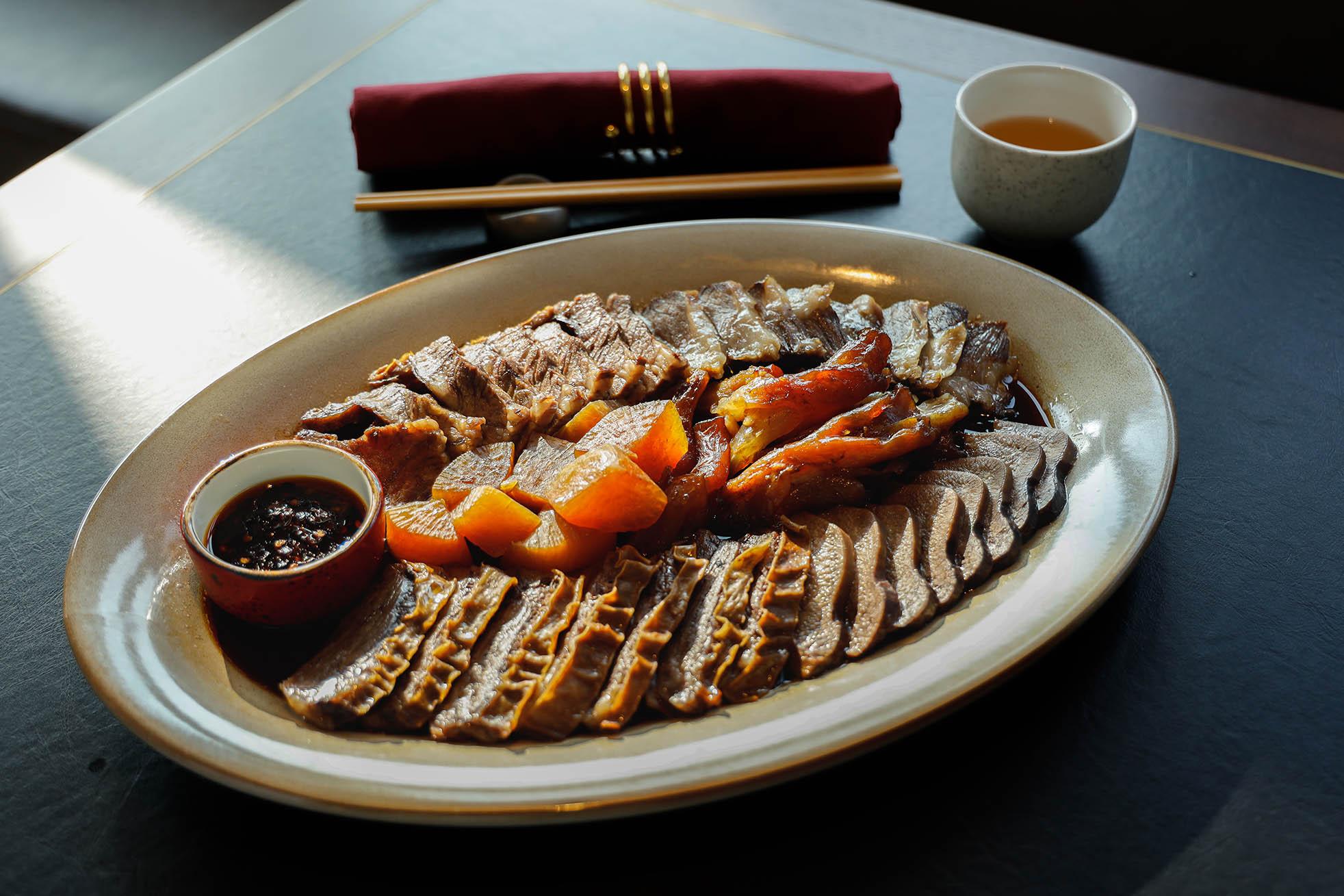 潮式滷水牛五味