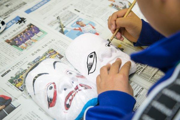 矢掛町老人福祉中心(神樂面繪彩畫體驗)