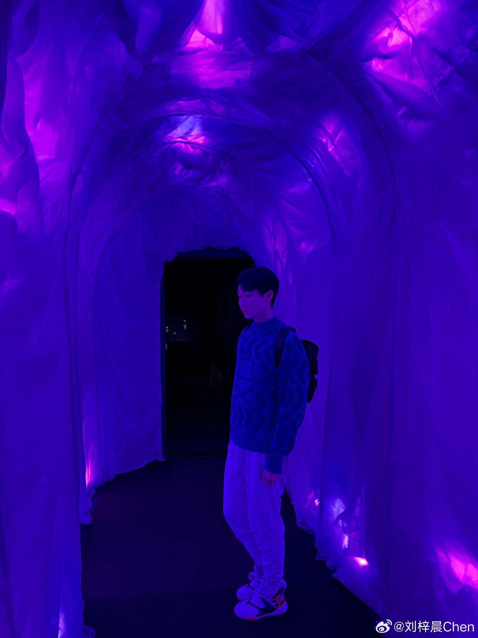 「蛇精男」劉梓晨公開近照。