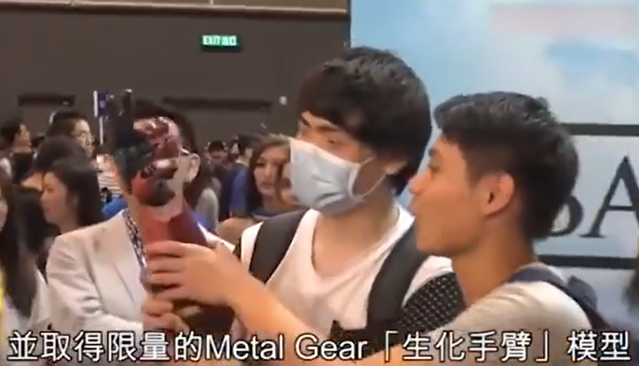 2015年動漫節,陳先生取得生化手臂。