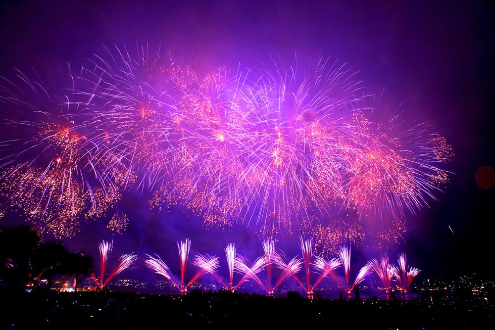 長野縣 諏訪湖祭湖上花火大會