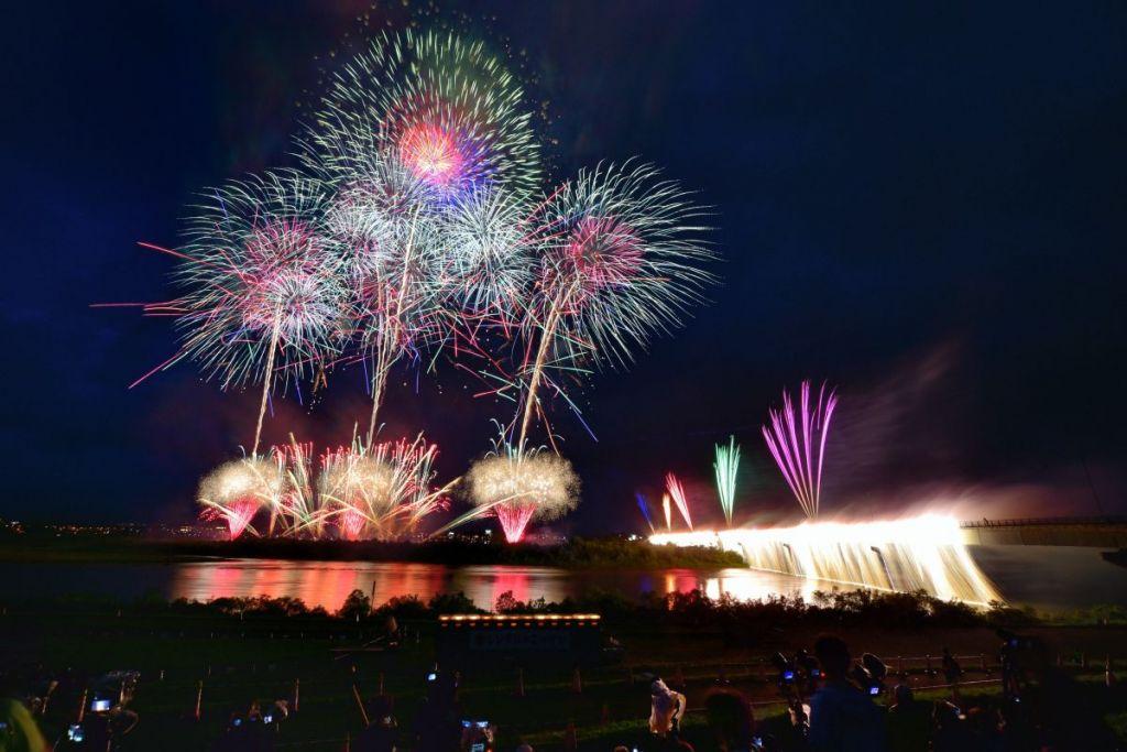 新潟縣 長岡花火大會