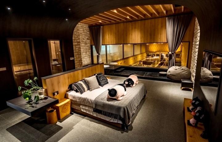 牧場又指,豬景房目前只有2間。(微博)