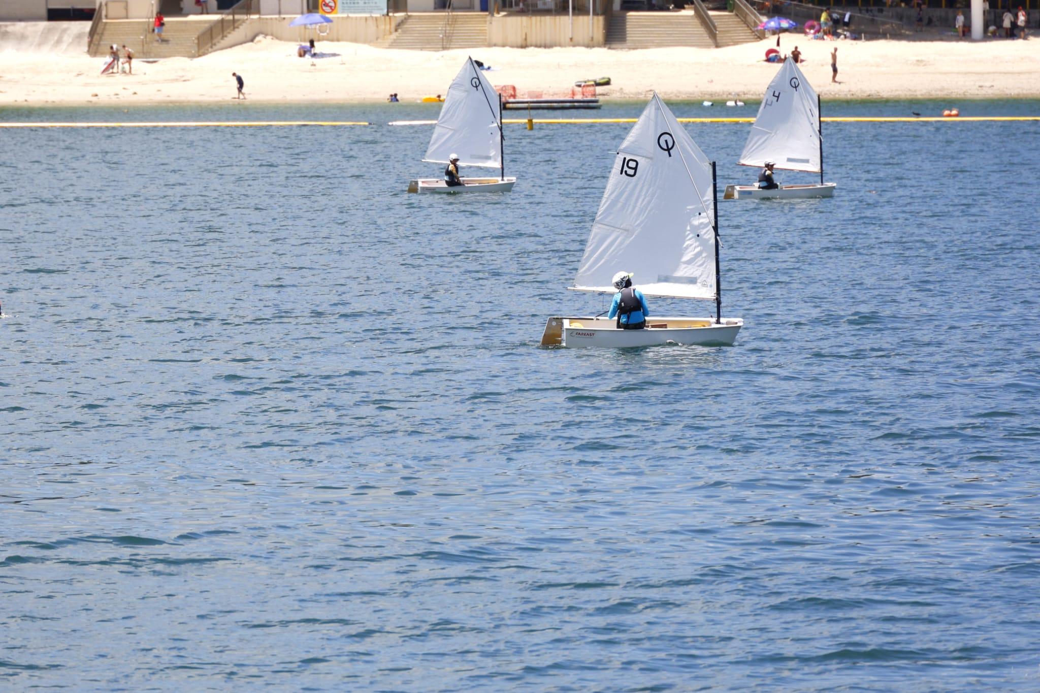 天氣|本港天氣持續酷熱,天文台考慮明早發出一號戒備信號。(林俊源攝)