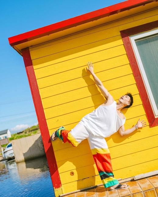 柯煒林往濟州島拍攝首本寫真集《Oranju》。