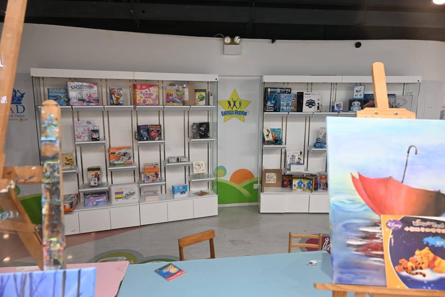 連鎖教育中心翹英教育突然結業。(陳奕釗攝)