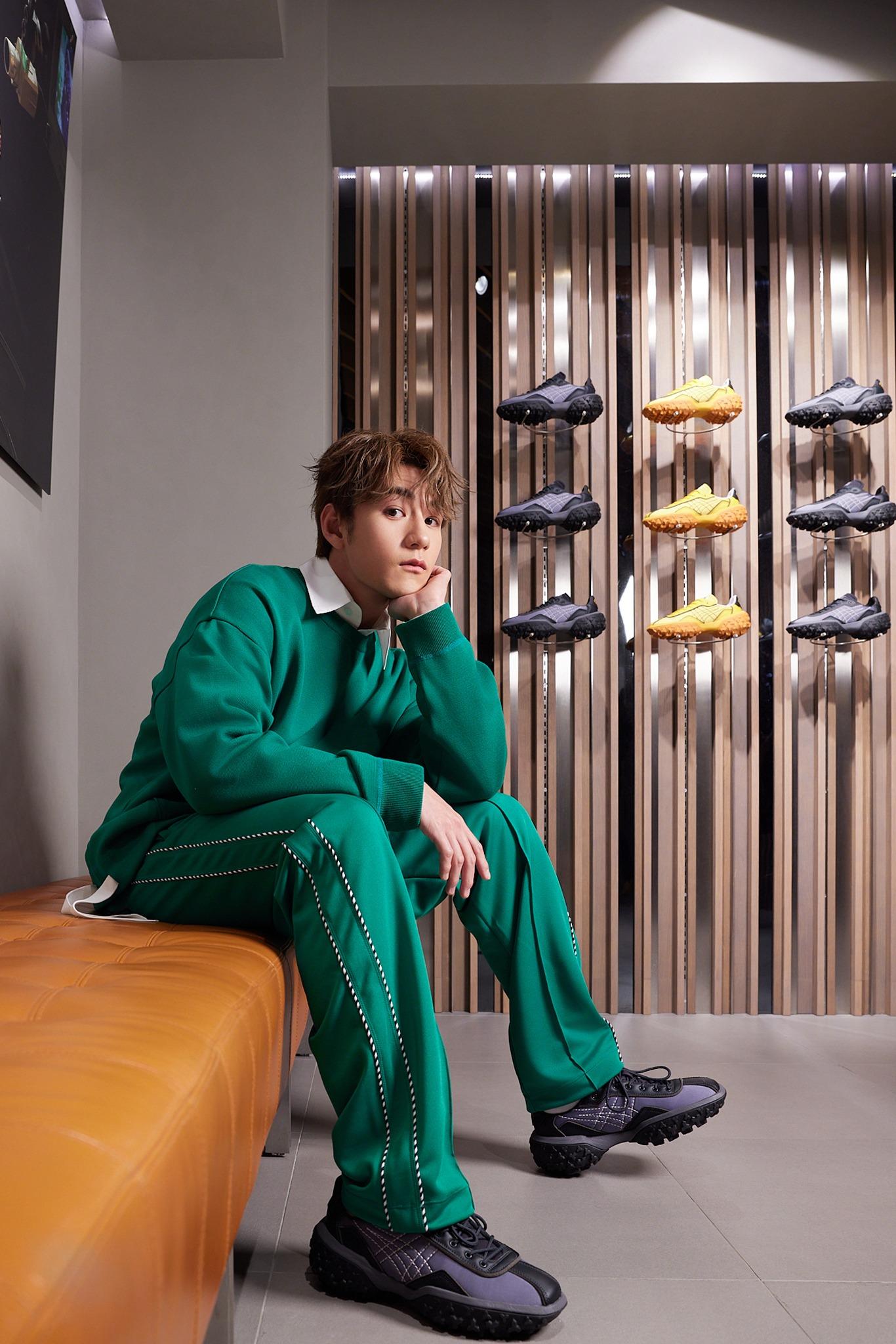 魏浚笙(Jeffrey)演繹Onitsuka Tiger聯名《街頭霸王6》ENDACTUS鞋款。