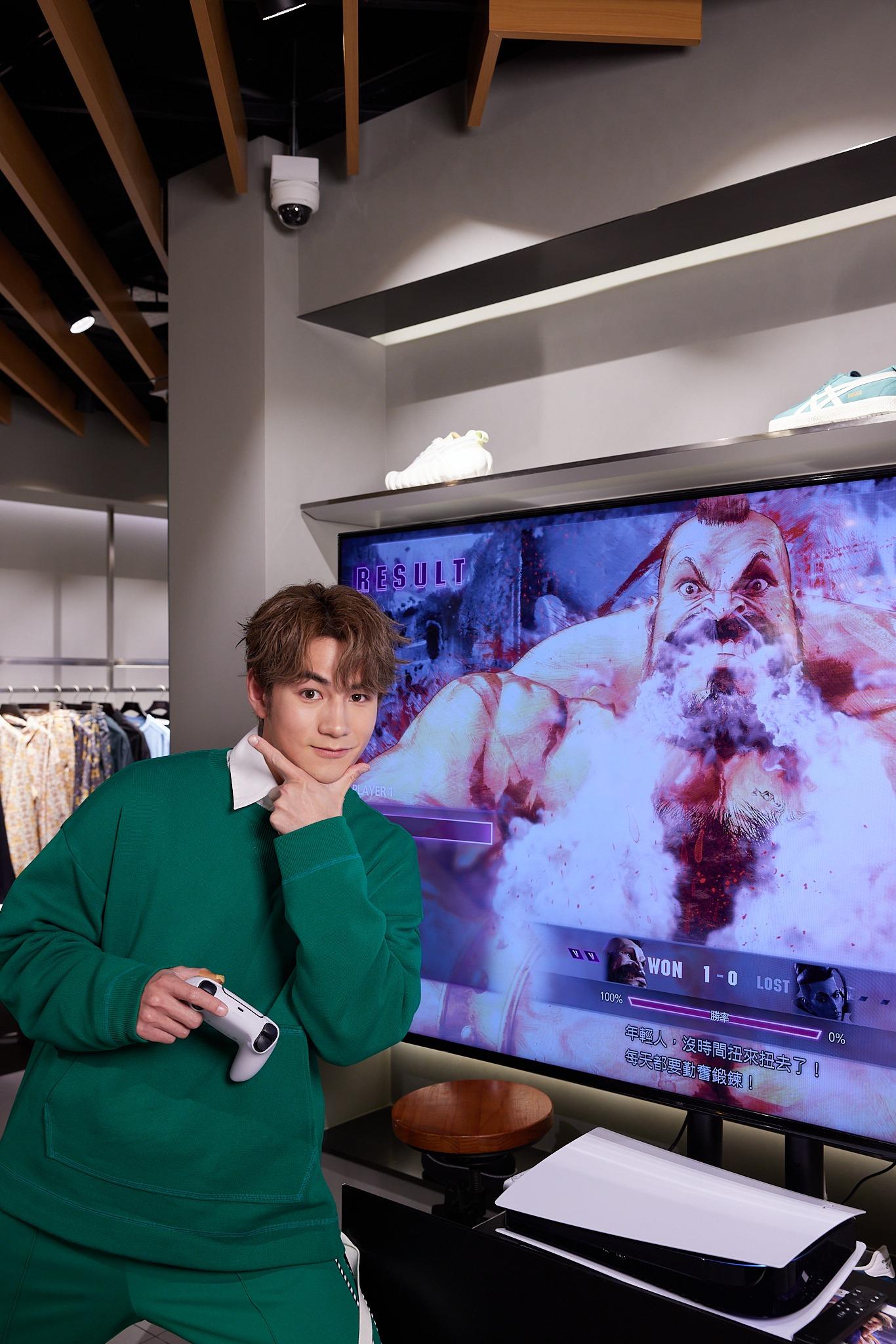 魏浚笙(Jeffrey)當日在場打《街頭霸王6》。