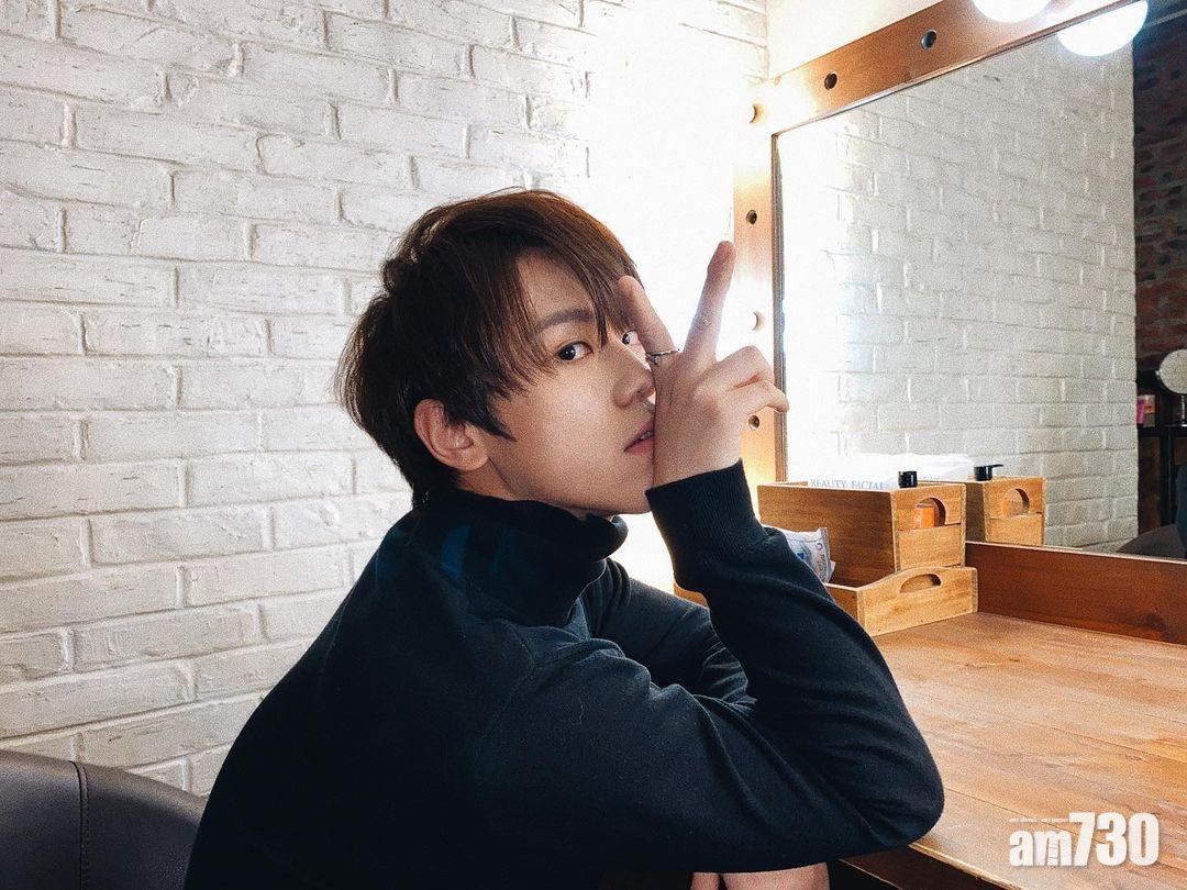 雖然黑色百搭,但是在鬼節時應避免。(IG: keung_show)