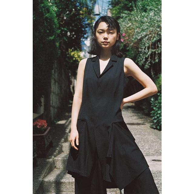 古川琴音為日本版《不能說的秘密》女主角。