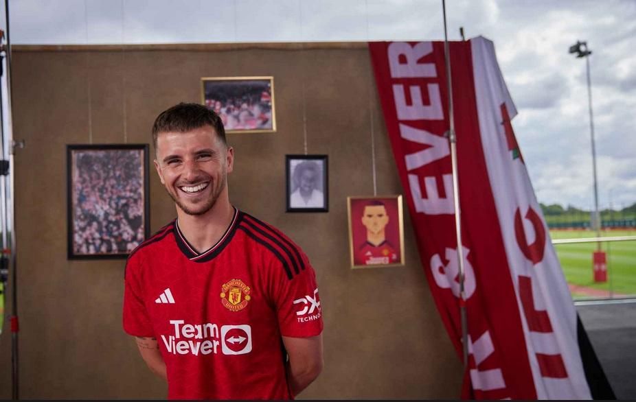 曼聯發放美臣蒙特在奧脫福的首輯官宣照