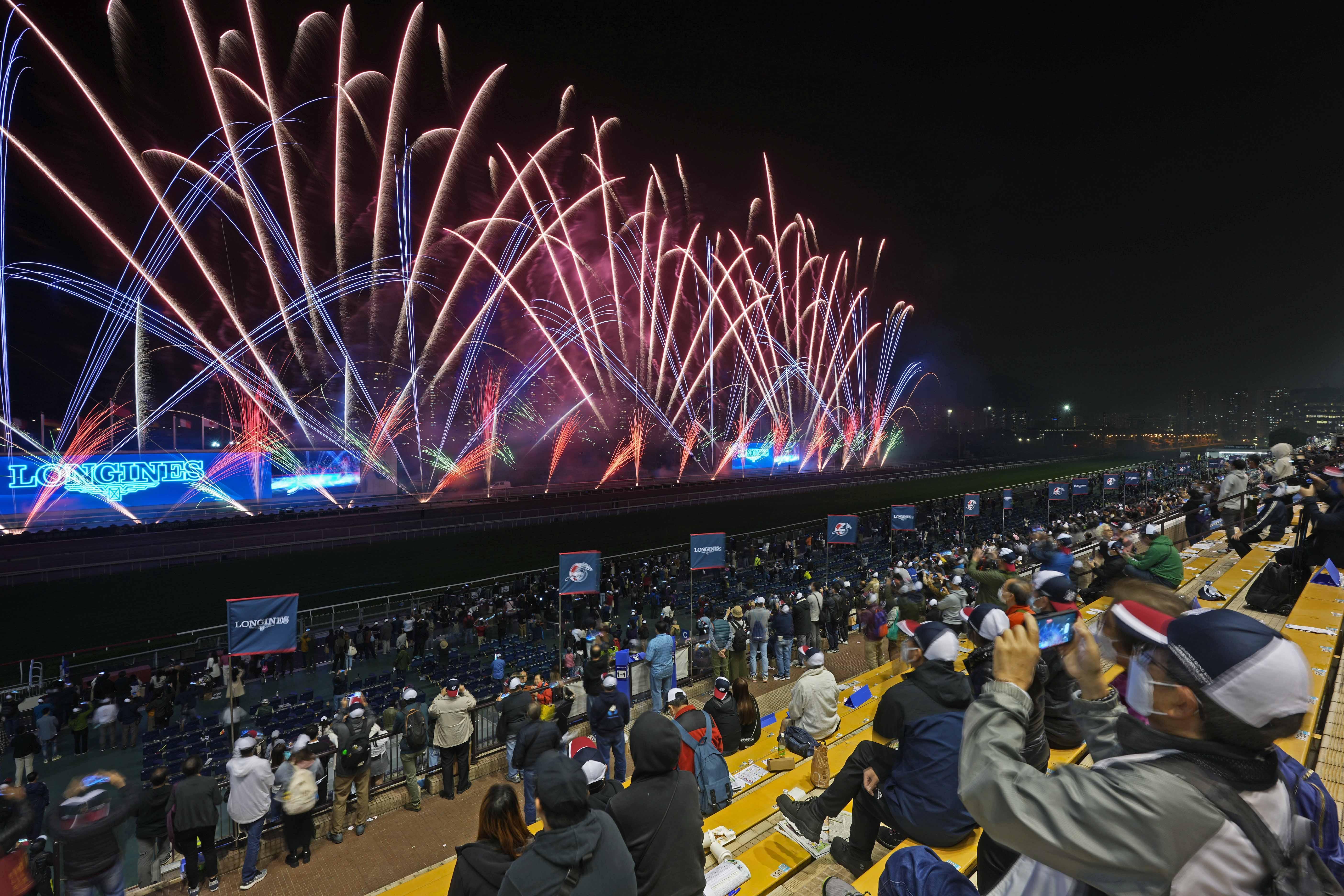 2022年浪琴香港國際賽事為全季焦點所在,在疫後首度吸引大批海外傳媒來港採訪,令全世界熱愛賽馬的人都把目光投向了香港。