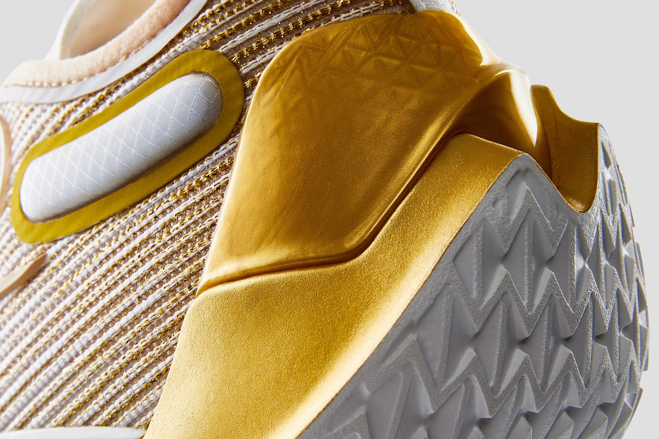 JIMMY BUTLER 1香港限定配色「逐輝—白金」