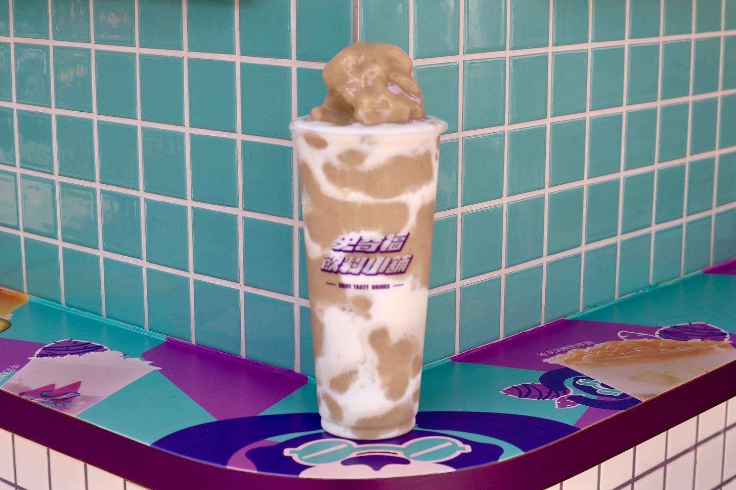 史奇福主打爆量的芋泥鮮奶。(圖片來源 fb@史奇福)