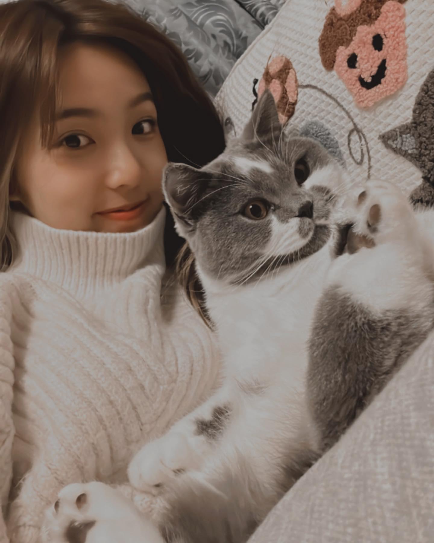 細貓應智越舞台劇拍檔陳伊霖。(陳伊霖fb)