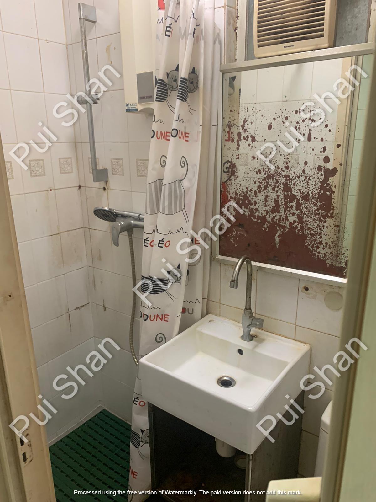 凶宅放售|網售西灣河鳳姐凶宅 叫價220萬 網民:以為成塊鏡係血 (相片來源:「業主銀主筍盤」FB群組)