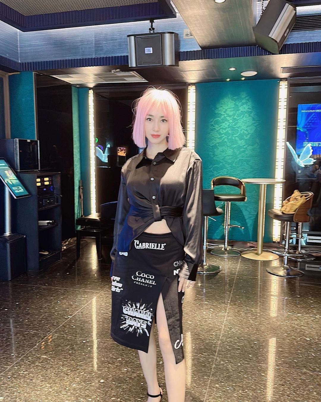 賈曉晨保持良好身段。(賈曉晨IG)