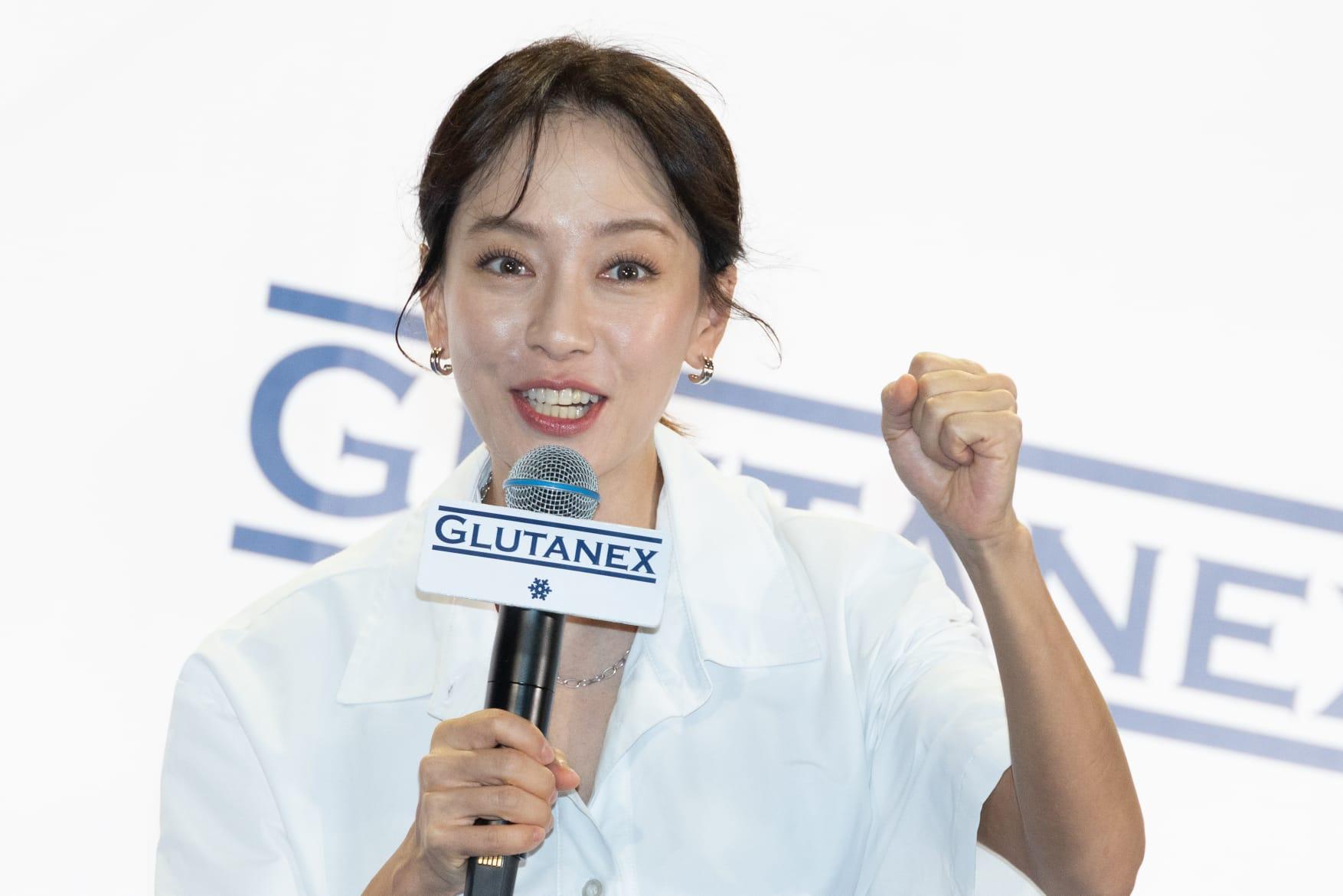 宋智孝現身中環PMQ,獲代言的美容品牌舉行大型粉絲見面會。 (蘇文傑攝)