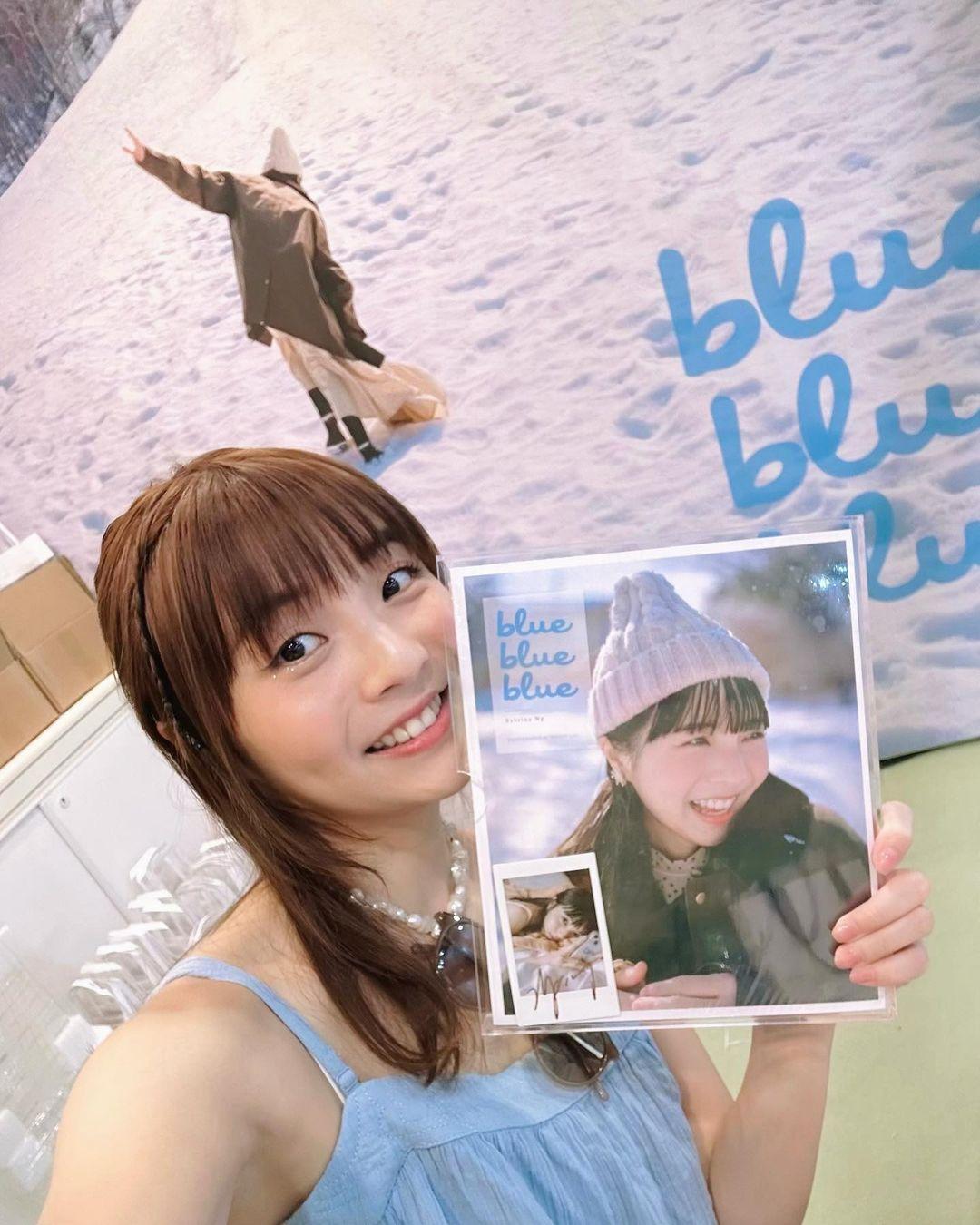 阿冰@小薯茄寫出真集