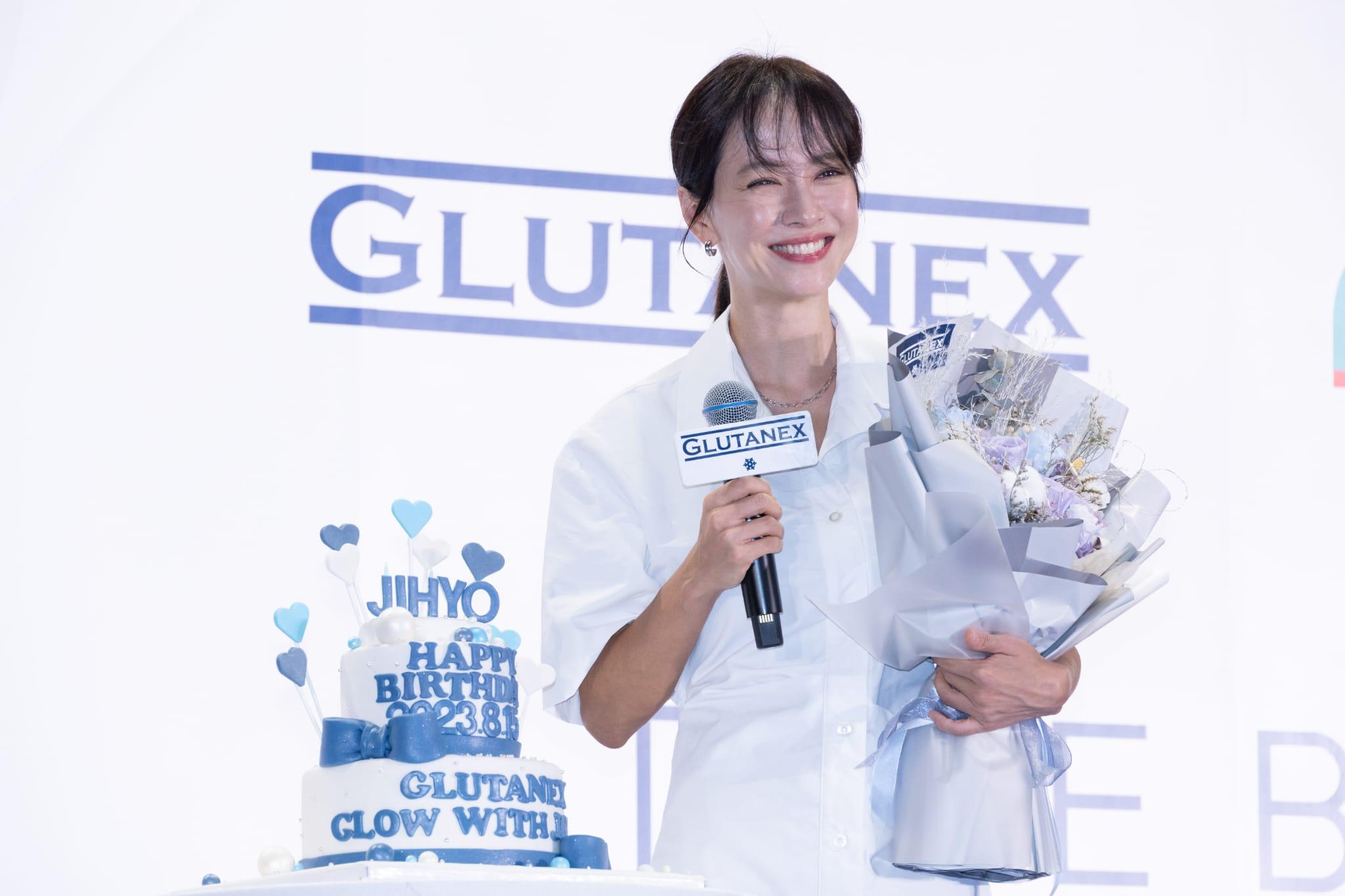 宋智孝現身中環PMQ,獲代言的美容品牌舉行大型粉絲見面會。 (蘇文傑攝)