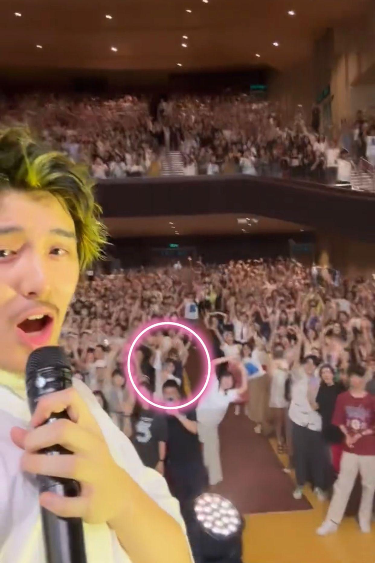 藤井風分享港騷首場影片,Do姐(紅圈)亦被拍入鏡。