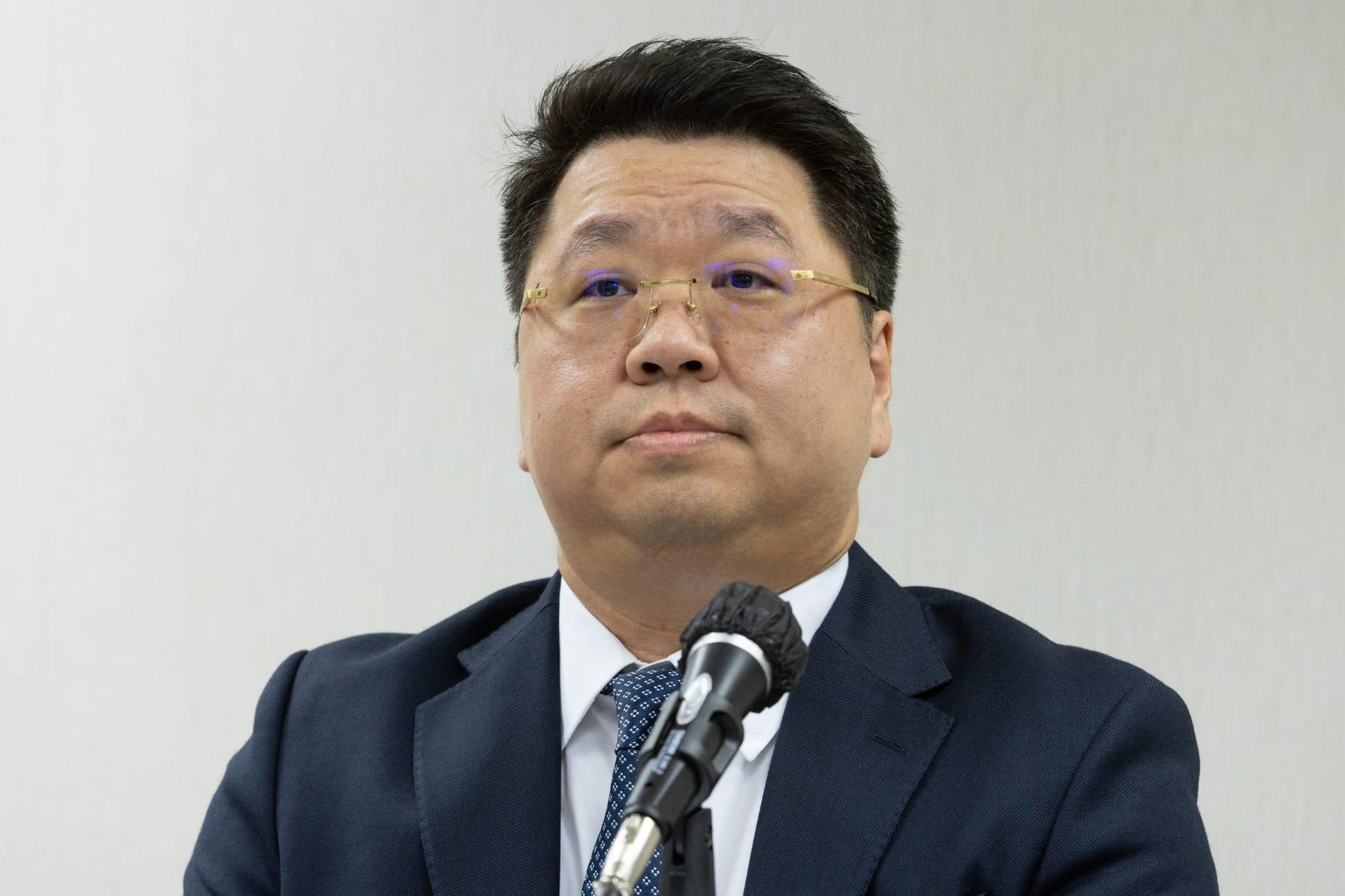 考評局學校考試及評核主管朱舜隆。(蘇文傑攝)