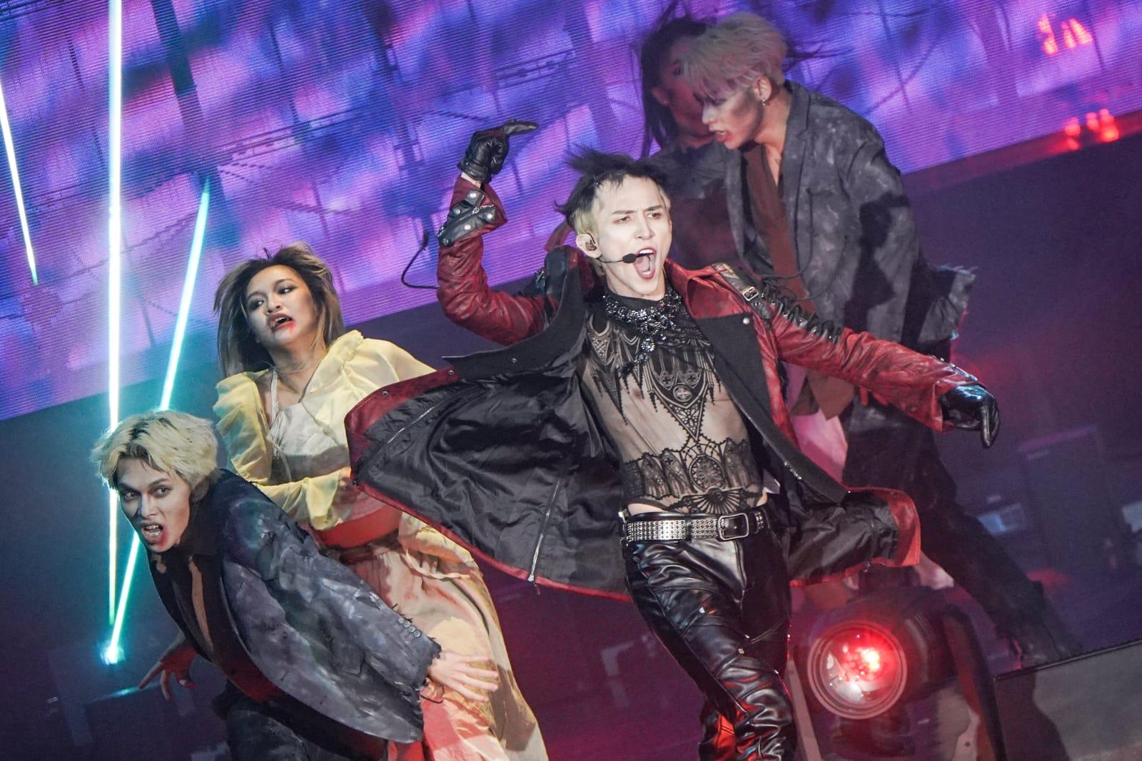 全民造星5總決賽Ash落力演出。 (李遁哲攝)