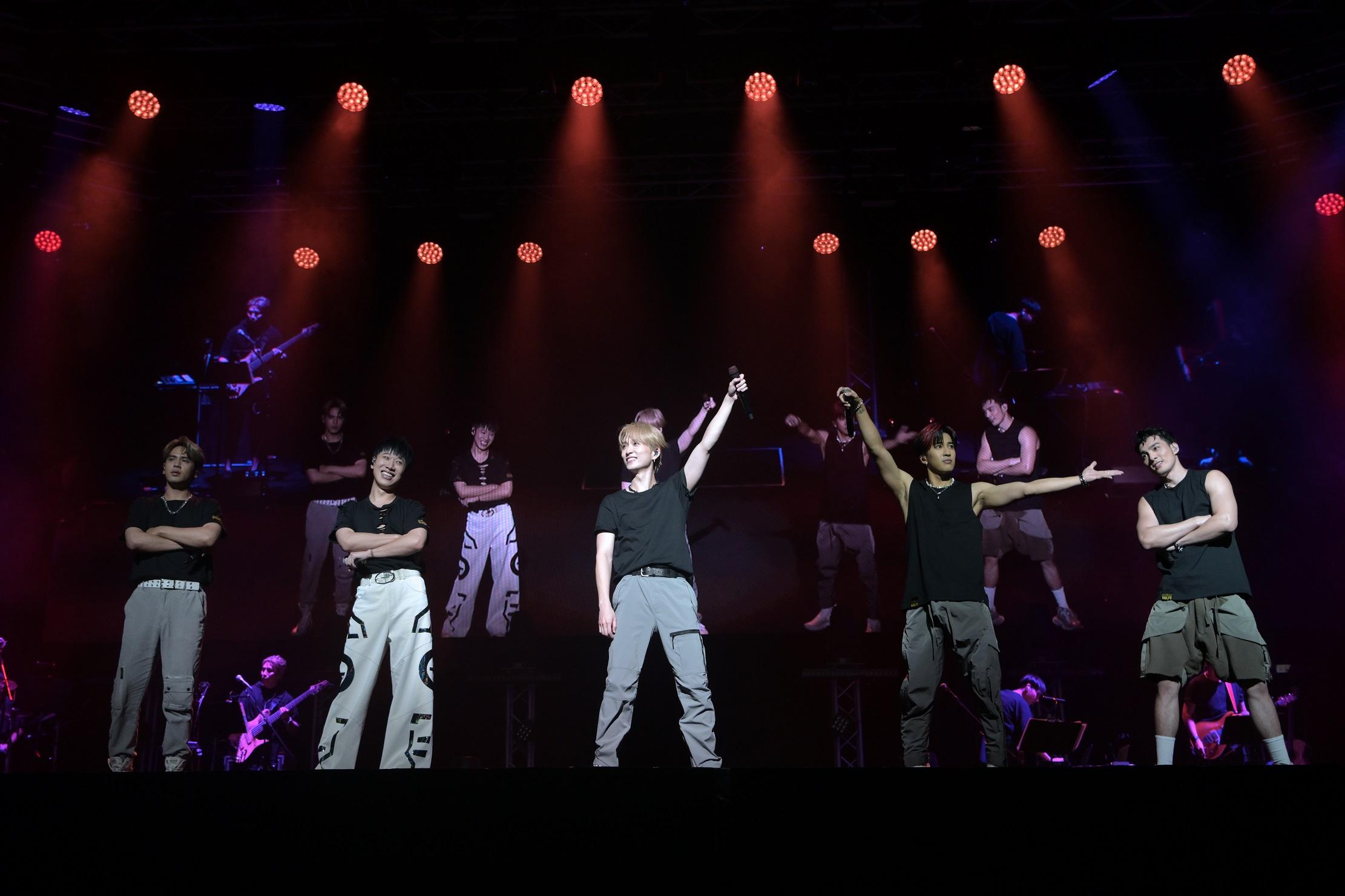 《五堅情 Moon Landing 月面著陸澳門演唱會》