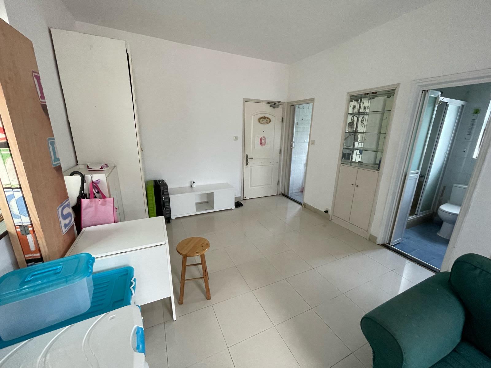 單位內櫳間隔闊落實用。