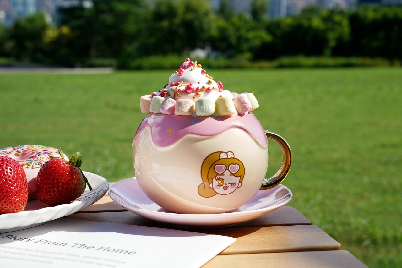 Plastic Thing女神冬甩造型杯