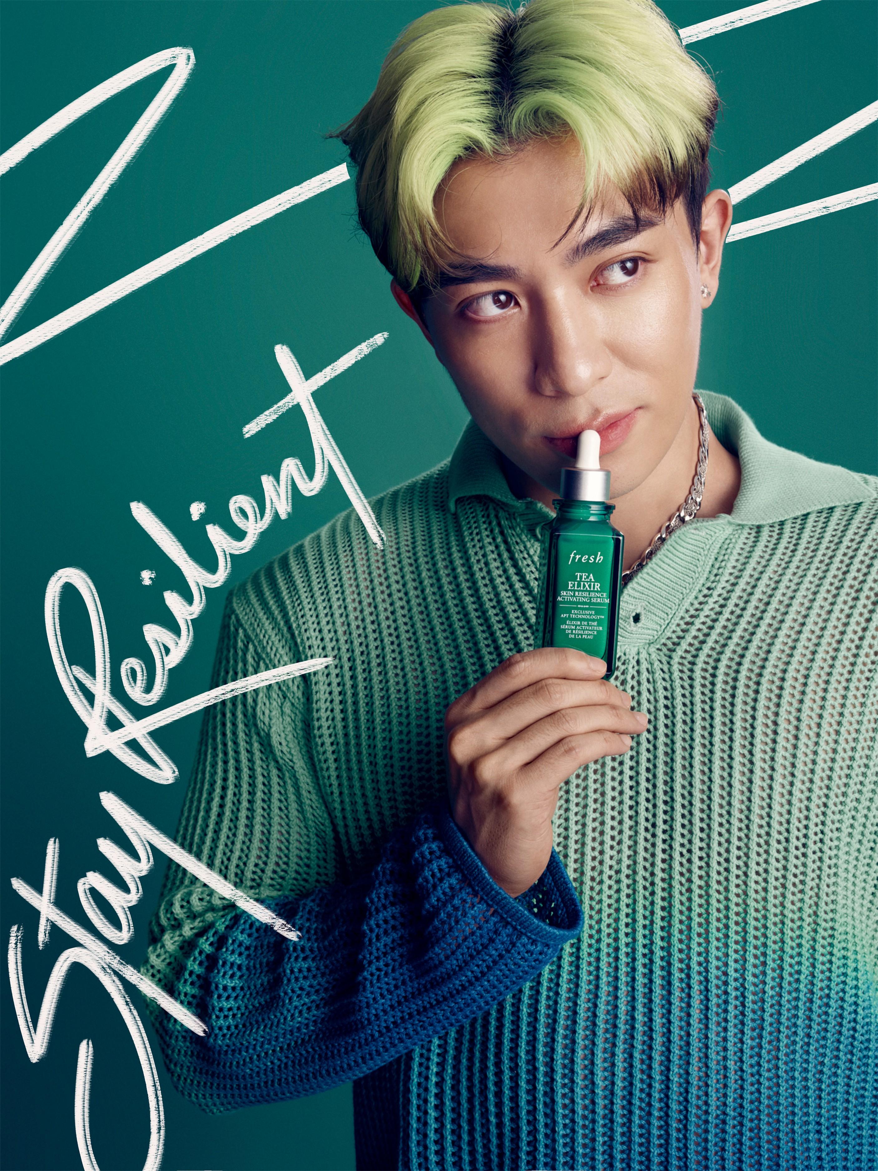 Tyson Yoshi大讚精華質感輕滑,易被吸收。