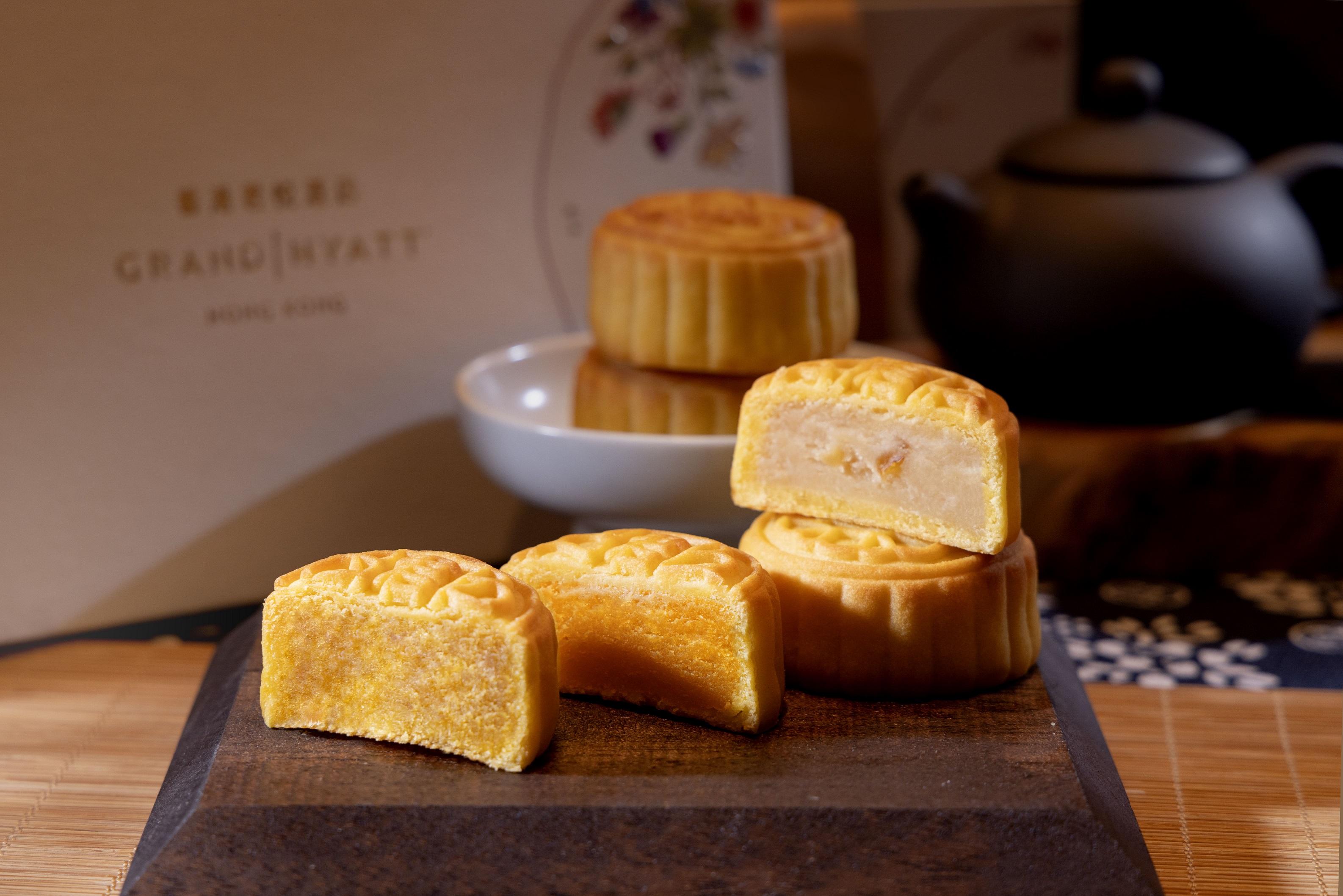 「港灣壹號精品月餅禮盒」(快閃優惠: HK$306.6 ;原價:HK$438)