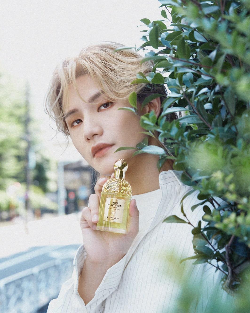 Jeremy化身日劇男主角,現身東京街頭為Guerlain香水拍攝宣傳照。