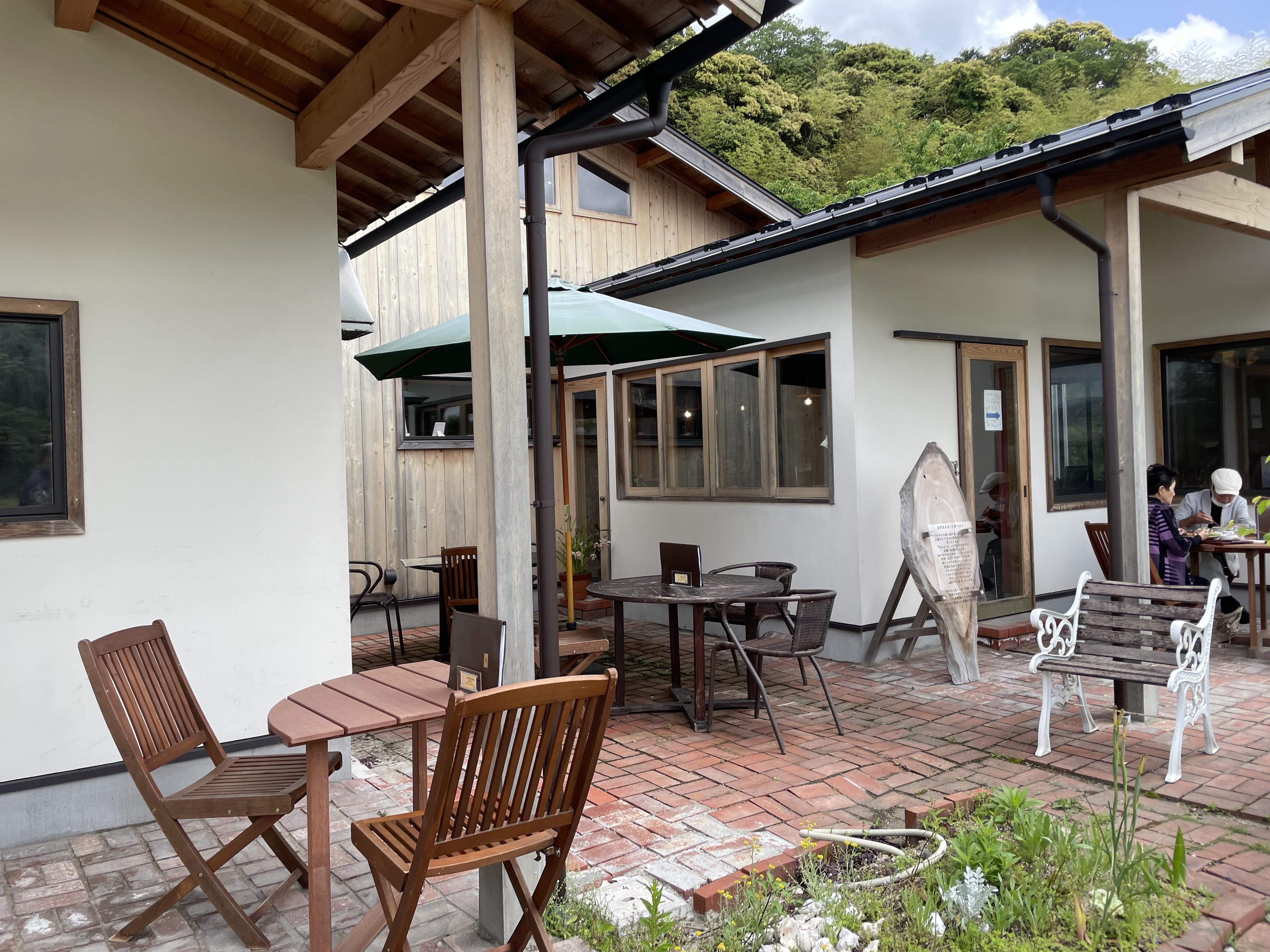 てんとうむしばたけ