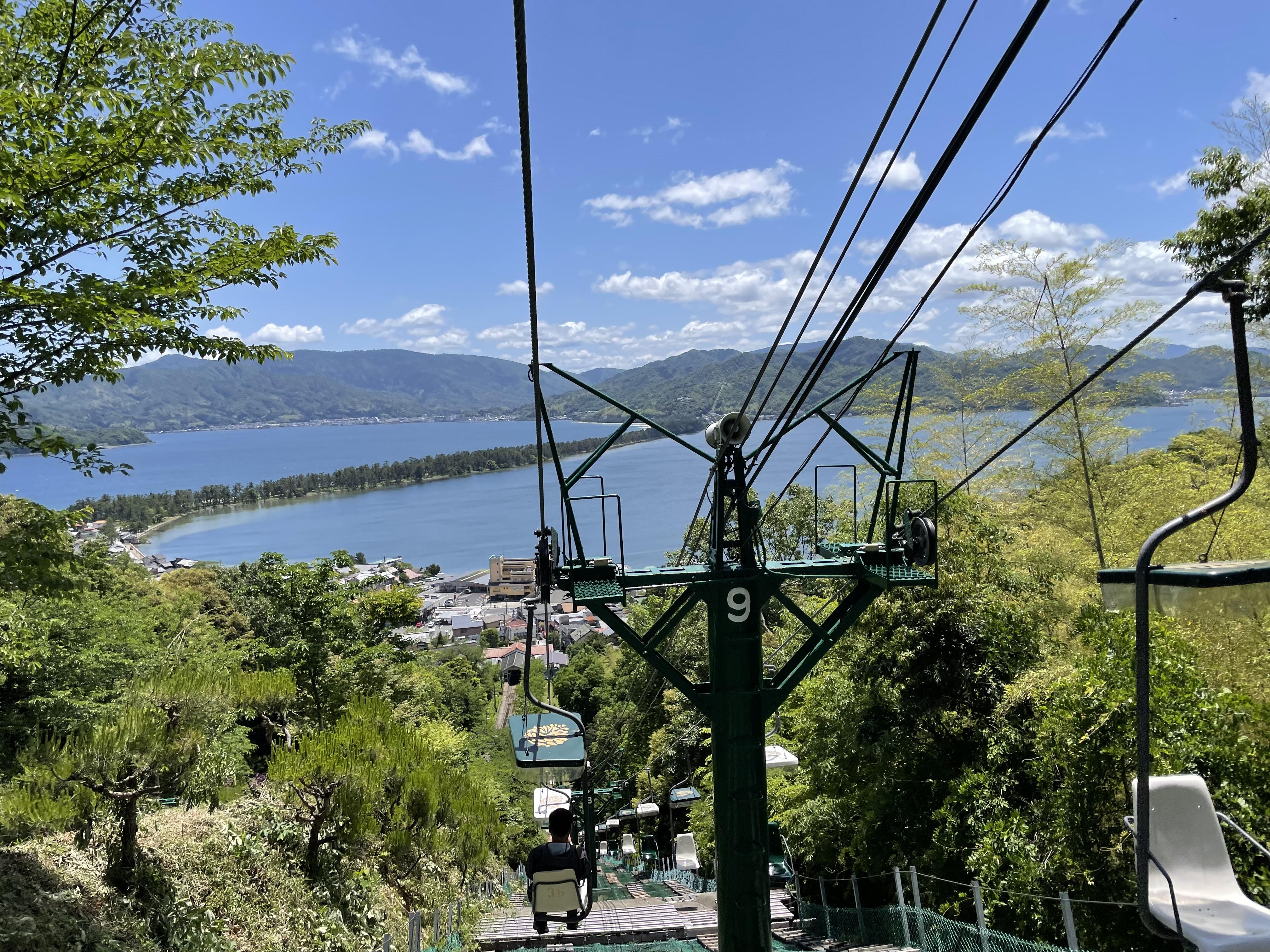 非常建議大家選擇單軌吊車,大家可以飽覽整個天橋立壯麗的景色。