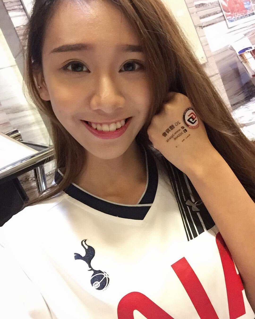 Kero為細貓應智越舊愛,曾穿上熱刺球衣。(Kero FB)