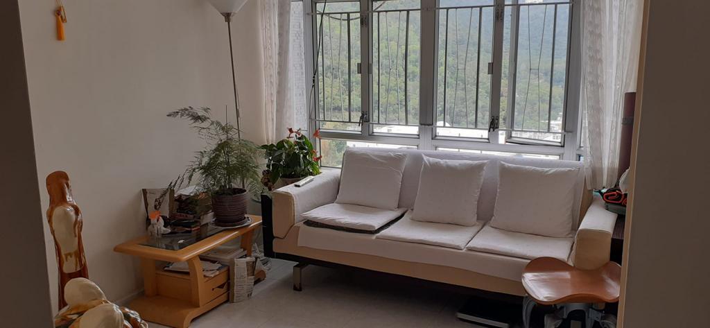 單位景觀以開揚翠綠山景為主,景致清靜吸引。(代理提供)