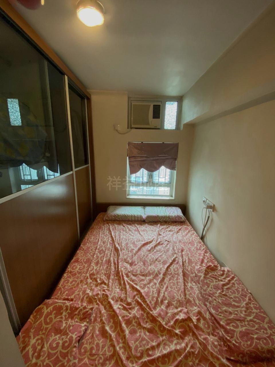 雖然睡房空間不太大,但間隔四正見使。(代理提供)